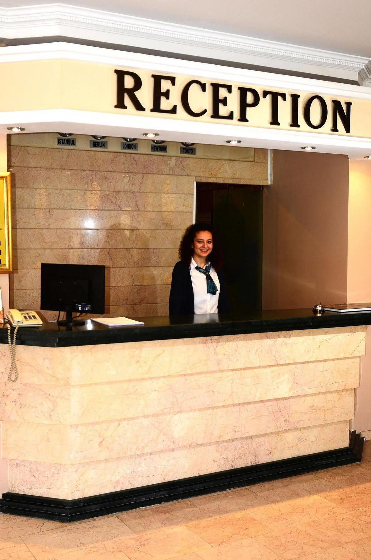 فندق باي كاراسلان إن كوشاداسيه المظهر الخارجي الصورة